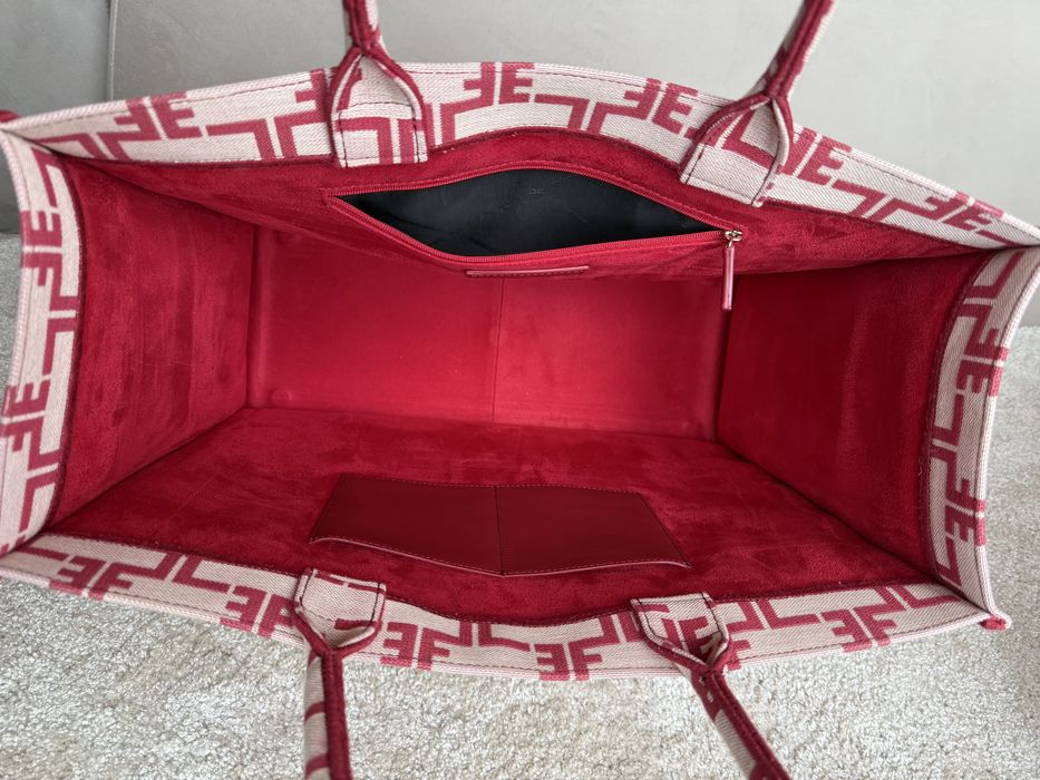 Чанта Elisabetta Franchi с органайзер