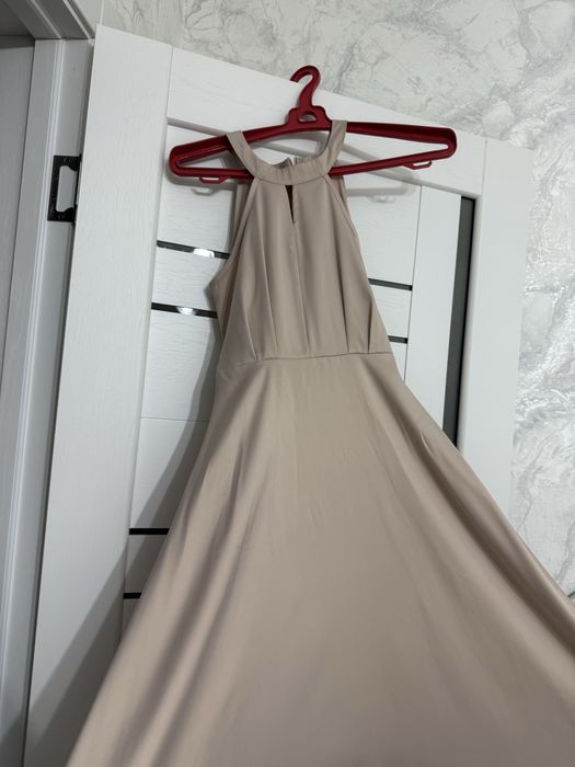 Продам платья и юбку