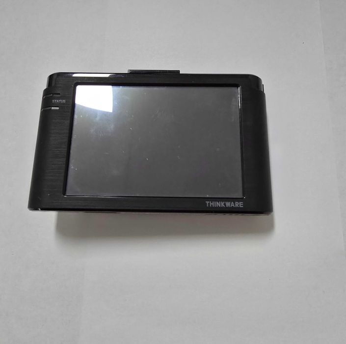 Видеорегистратор Thinkware z300