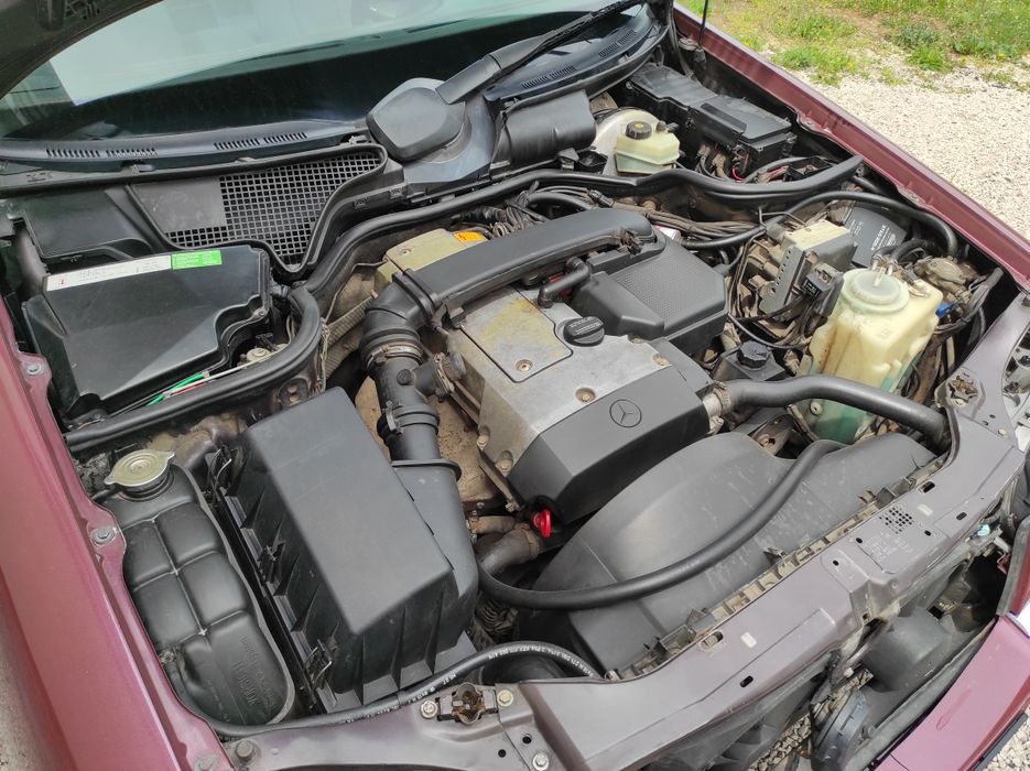 Mercedes Benz - E 230 /// BENZIN / GAS