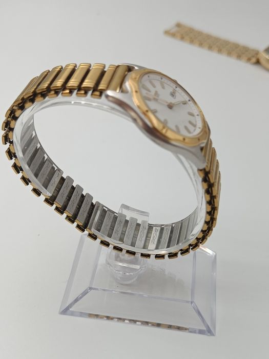 Seiko 7N89-0261  1995  31mm