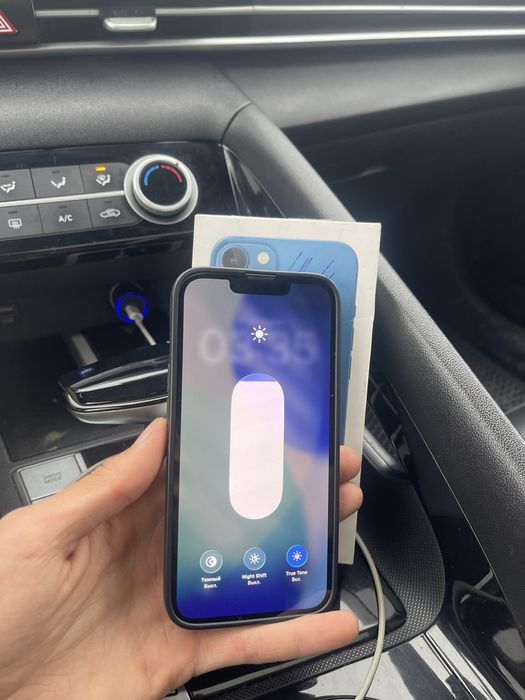 Продам Айфон 13 128gb