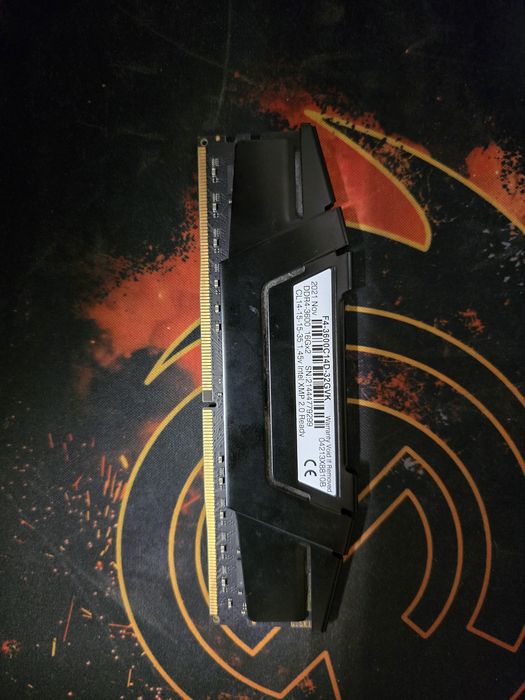 Memorie RAM G.SKILL ripjaws v ddr4 16gb