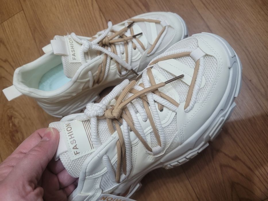 Кроссовки (42 р-р 26.0см)