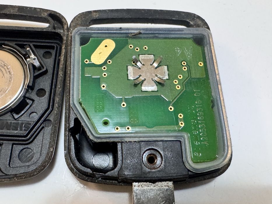 Ключ за Nissan  Micra Almera Primera Tino оригинален с 2бутона