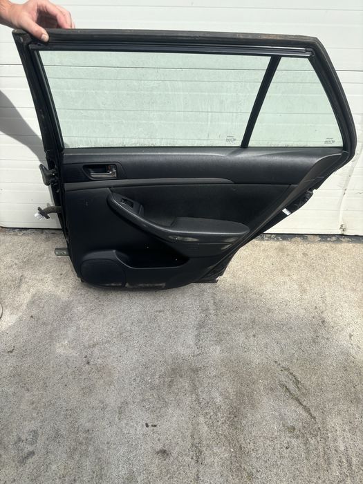 Тойота Авенсис  т25 2007 комби Toyota Avensis