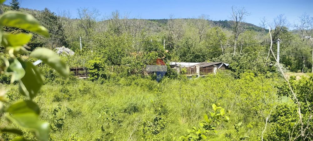 Урегулиран парцел кв.Изгрев, гр.Варна ЙГ