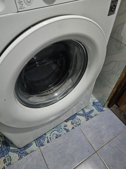 Продам стиральную машину