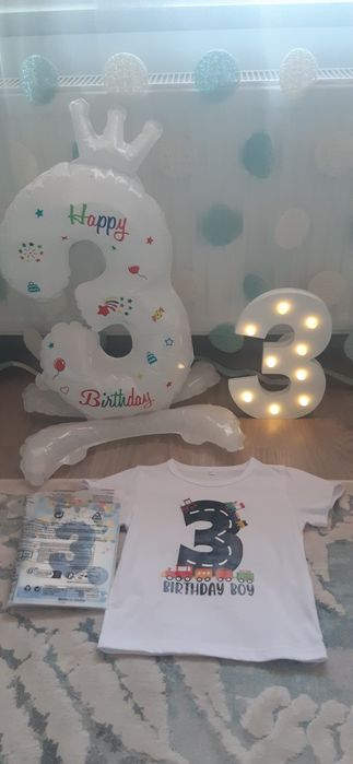Set 3 ani, balon, tricou, cifra 3 din lemn cu leduri