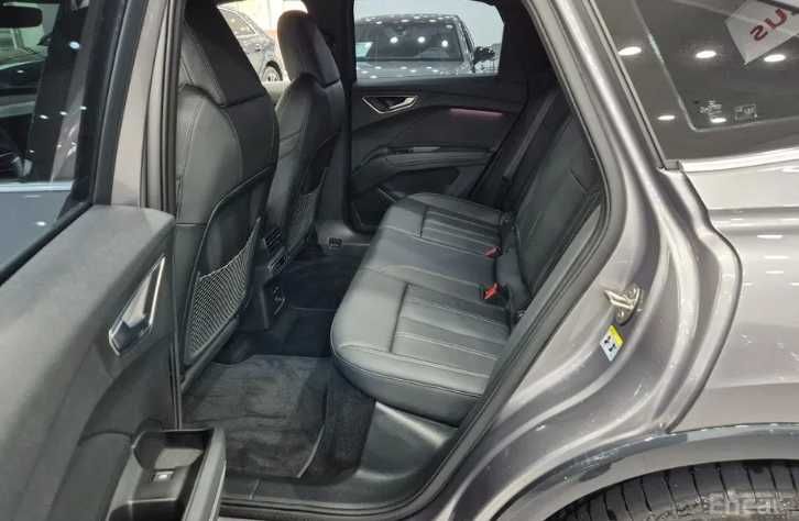 Audi Q4 e-tron Premium Sportback