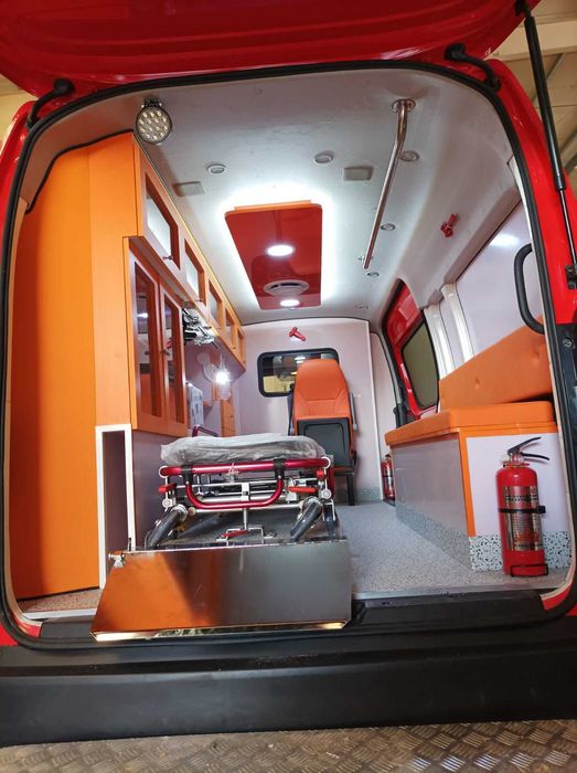 Toyota Hiace Ambulance tez yordam mashinasi/ rastamojka bilan