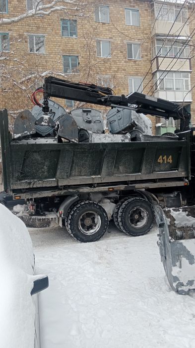 Самогруз КамАЗ , грейфер  .