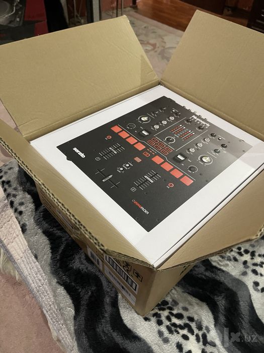 Numark Scratch Mixer