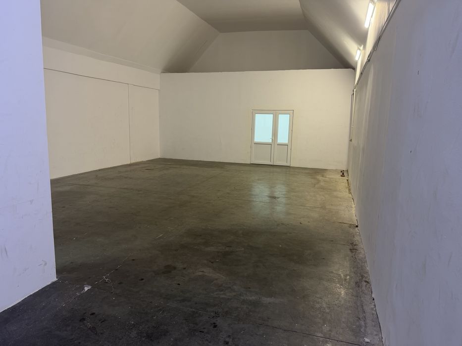 Inchiriez spatiu depozitare/productie 100mp