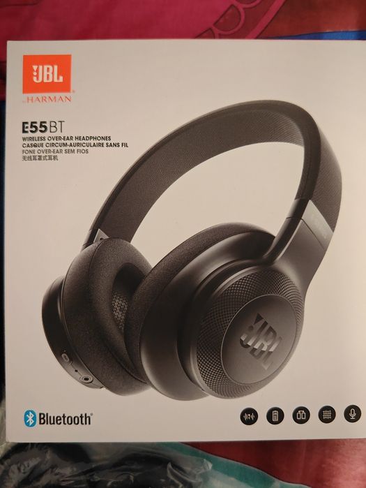Căști JBL E55BT wireless pe ureche