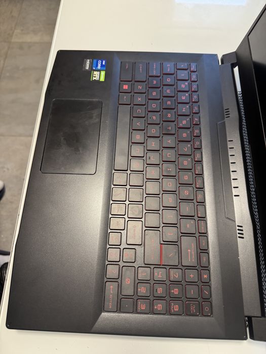 Laptop Gaming MSI Katana GF66
