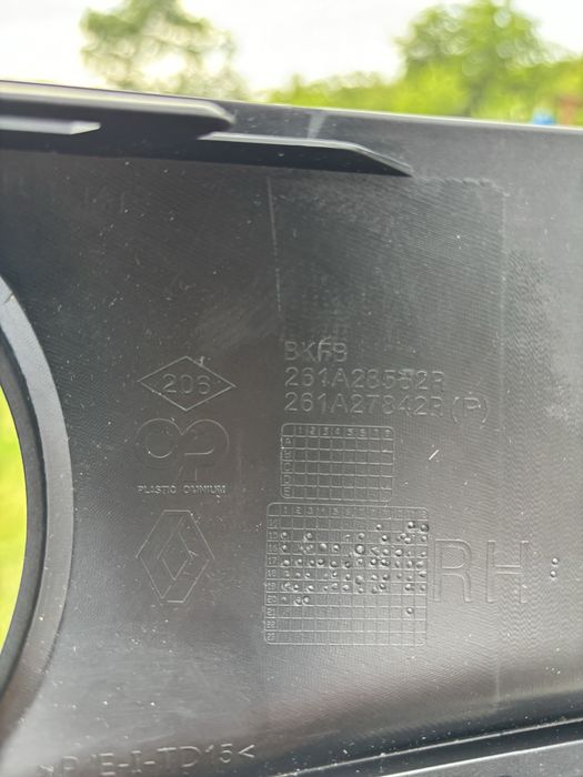 Grila proiector renault megane 4 noua