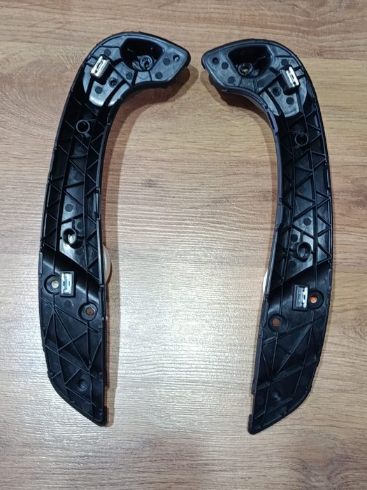 Mânerele interioare pentru portierele față Renault Megane3 (GtLine/Bose), Fluence, Laguna