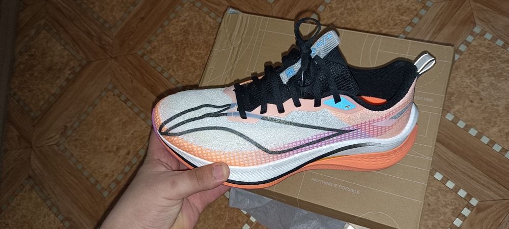 Li ning красовка