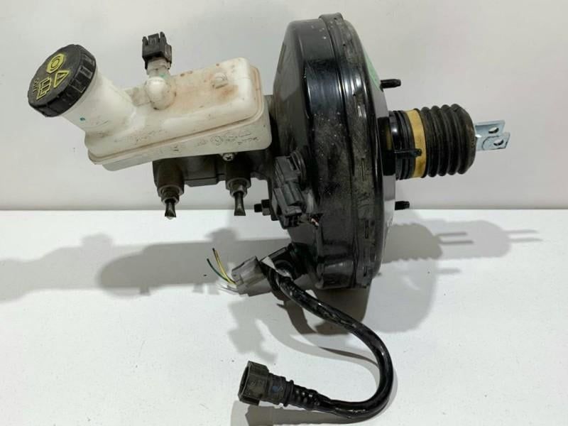 Tulumba servofrana Dacia Spring 472106568R 4DB401 electric