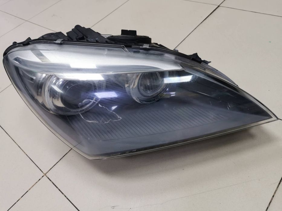 Bmw F12 F13 F06 десен фар ксенон