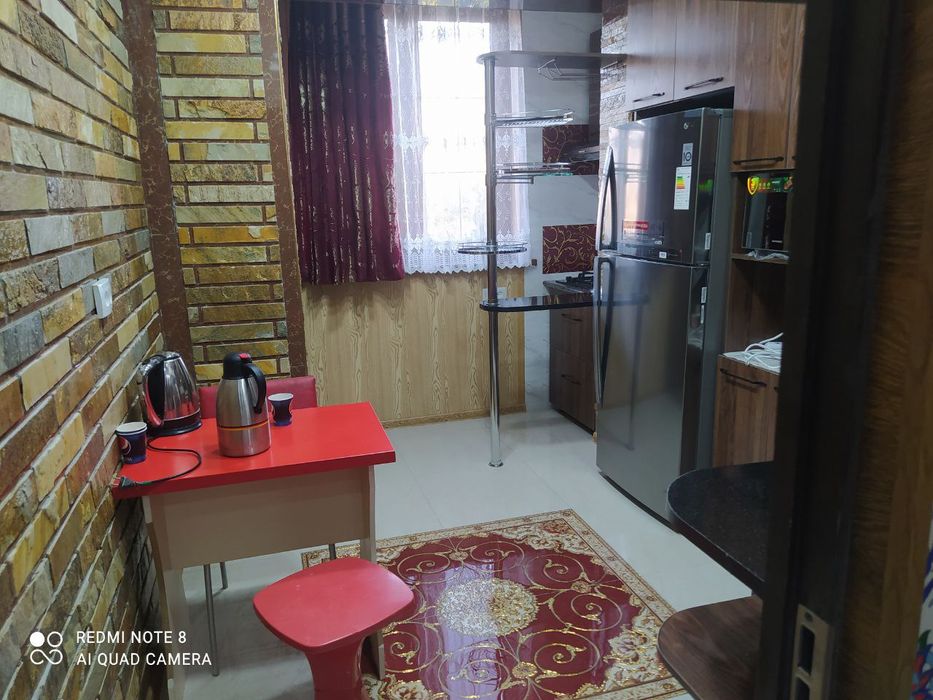 Метро Хамза 2х комнатная