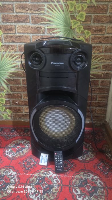 Продаётся музыкальный центр