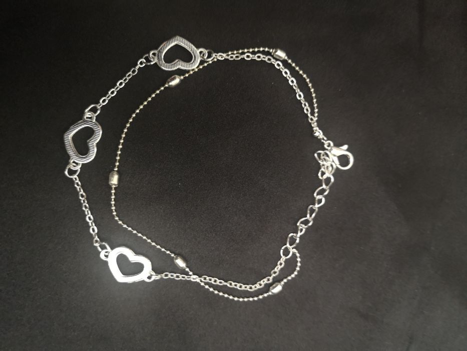 Гривни за глезен