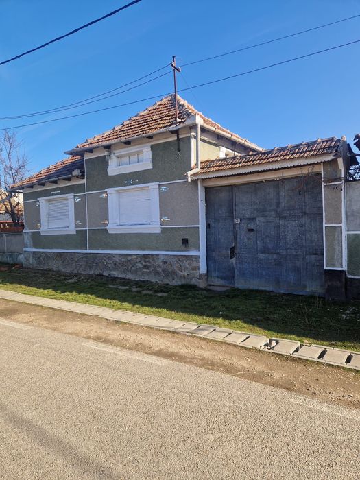 Casă de vânzare, Husasău de Tinca