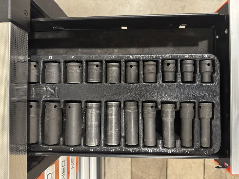 Banc scule neo echipat