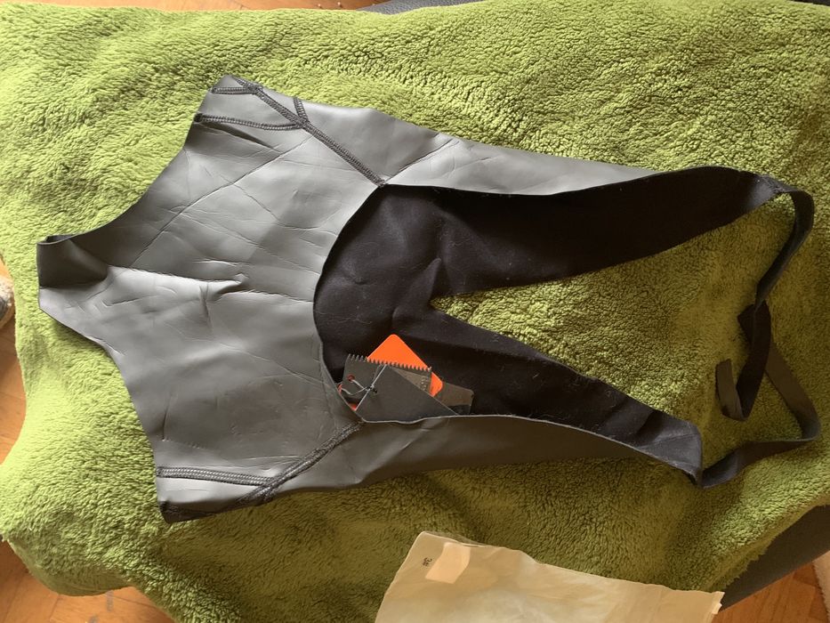 Costum baie Mikoh Jaws Neoprene