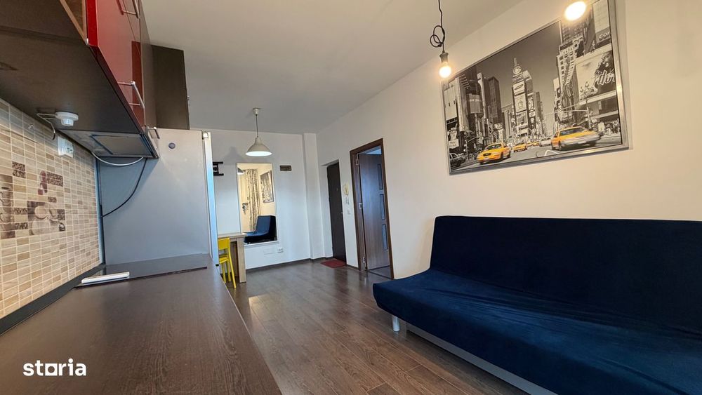 Apartament 2 camere, balcon, etaj 4, 72mp