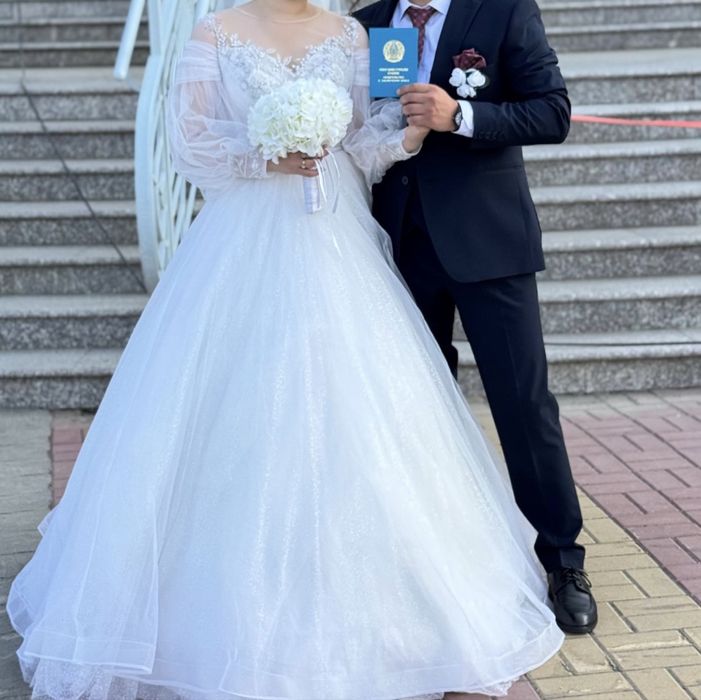 Продам костюм !!!