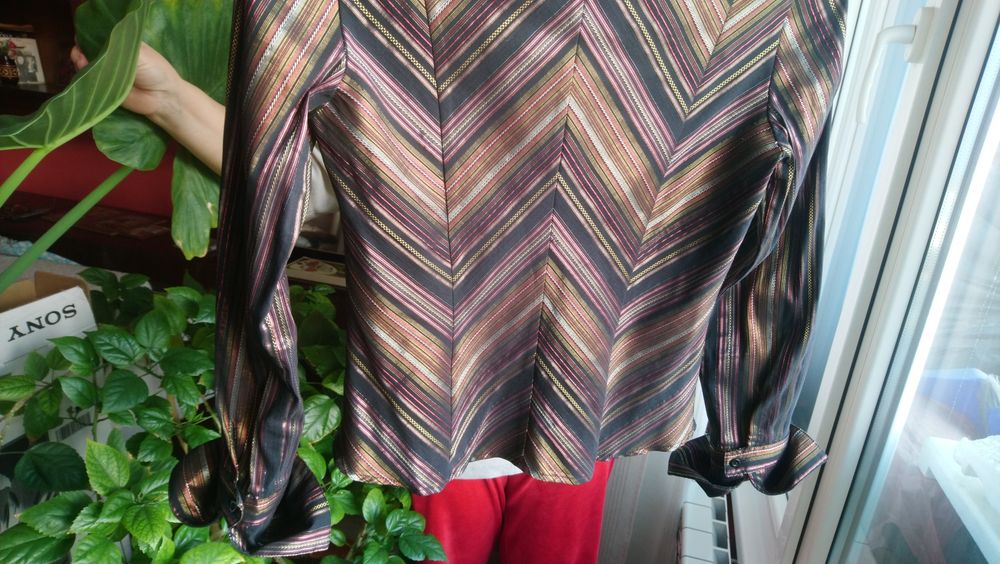 Дамска Риза BG- УНИКАТ.Впечатляваща.Отлично Състояние.Почти НЕползвана