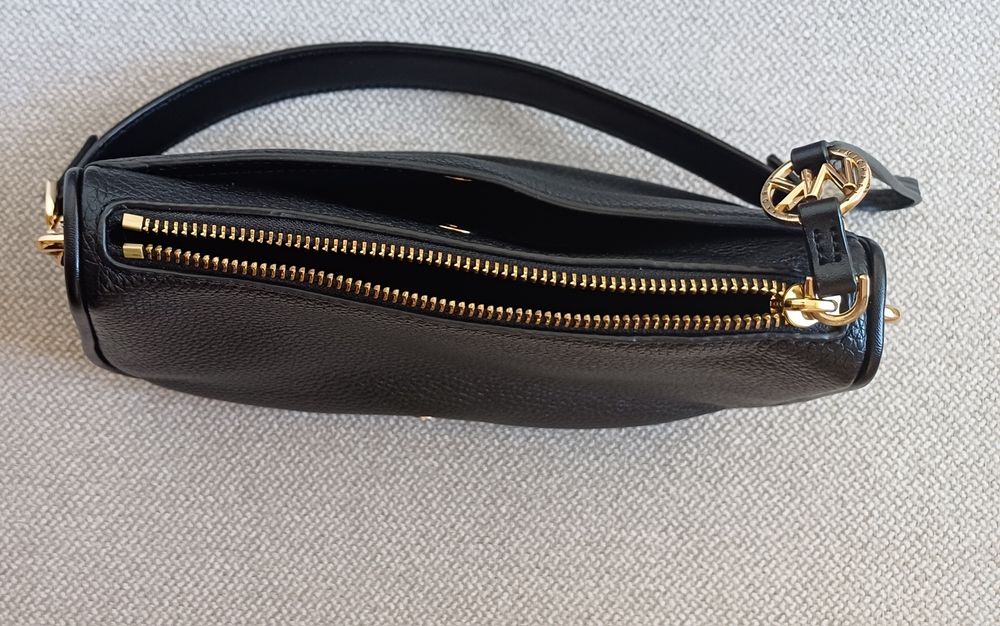 Michael kors,чанта от естествена кожа, използвана броени пъти !