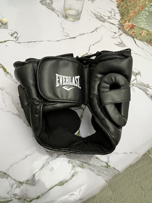 Шлем для Единаборств