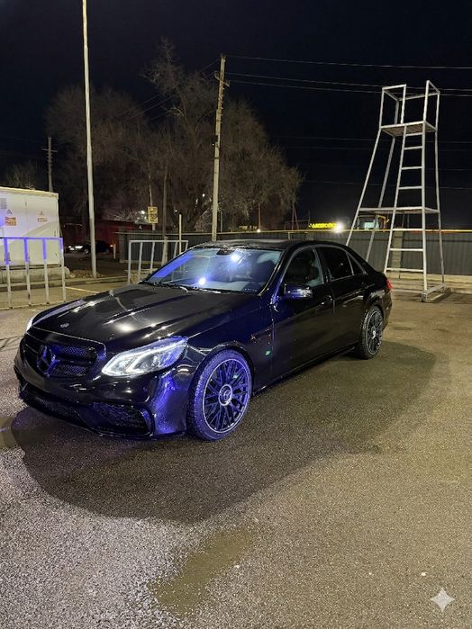 Mercedes Benz  W212
