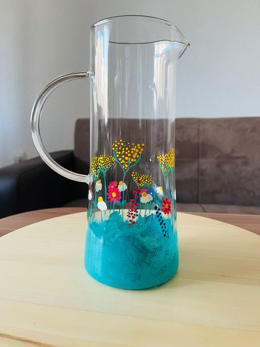 Ръчно рисувани чаши