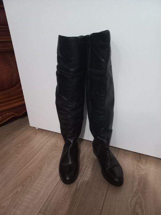 Сапоги зимние, чёрные, кожанные, высокие, тёплые,  утепленные, шерсть