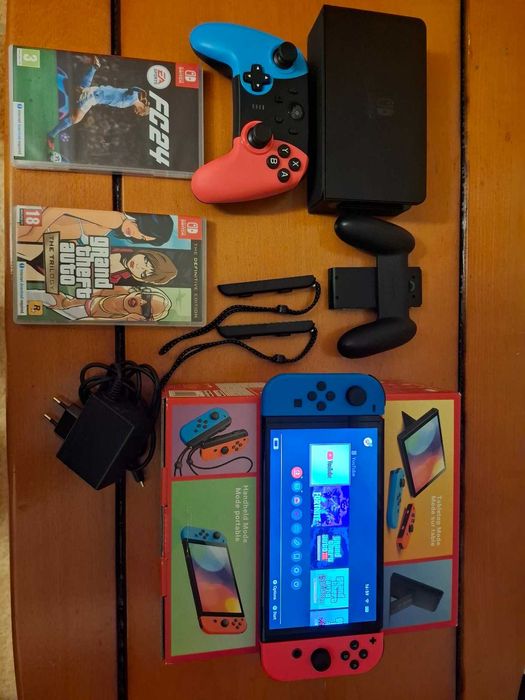 Nintendo Switch Oled plus accesorii