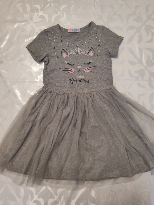 Платье для девочек лет 4-7 лет