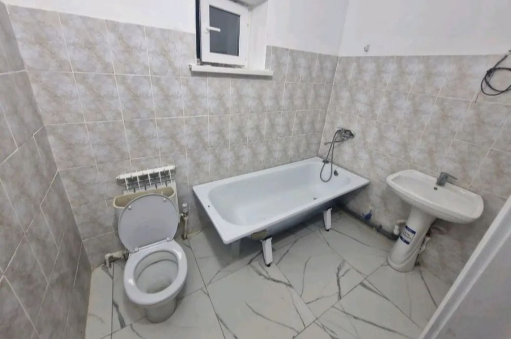 Продам  дом, п.Деркул, мкр Сарыарка.