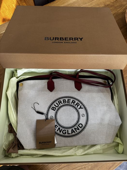Дамска чанта Burberry