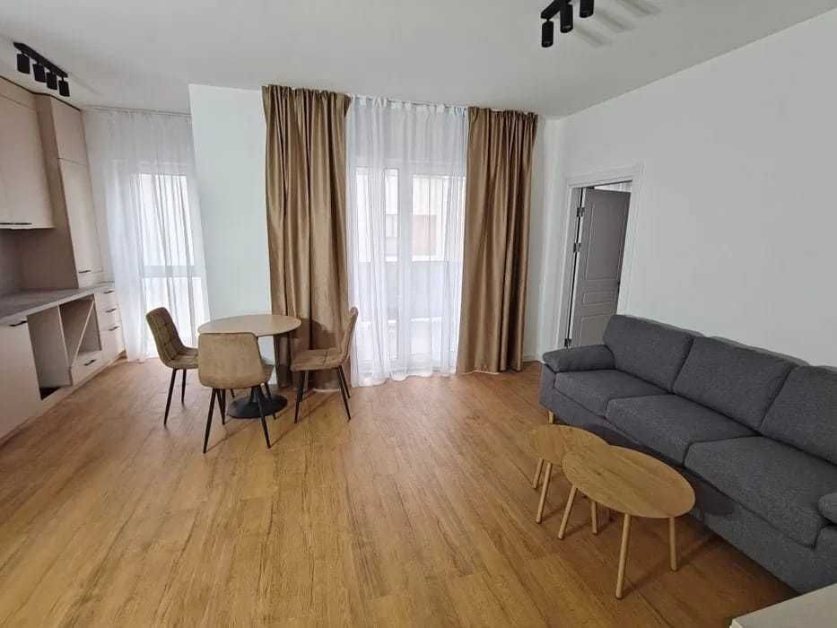 Inchiriez apartament  doua camere in Floresti, str. Eroilor nr. 380, 47 mp, et 3, lift, parcare inclusa, bloc nou, prima inchiriere