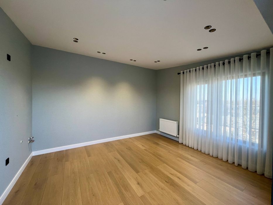 Просторный дом в Мирзо-Улугбекском районе — 6 комнат, 380 м²
