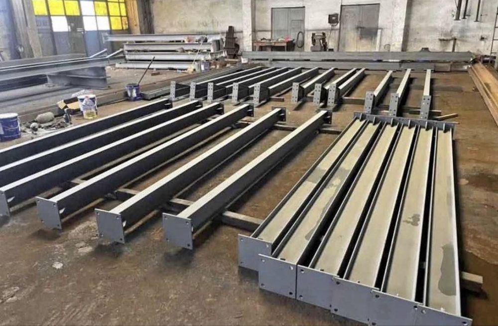 hale sau structuri metalice - acestea pot fi folosite  -garaje  -service auto -spălătorie -depozite cereale  -grajduri  -Sali de evenimente  -șoproane