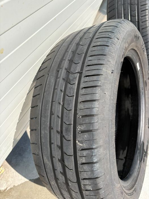 225/55/ZR17 101W Vredestein  Ultra DOT