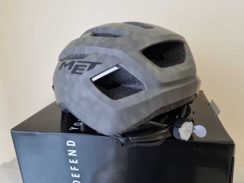 Каска за колоездене Met Allroad, размер L (58-61 см)