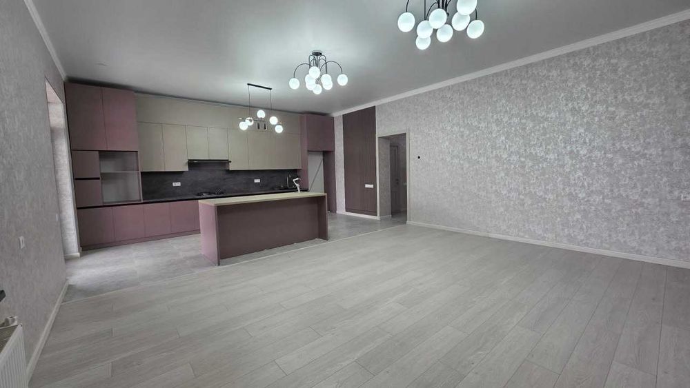 Бектемир • 4 сотих • яшаш 200 м² • 5 хона • 4 санузел • эгасидан