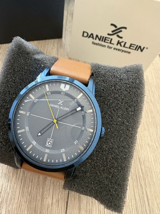 Ceas barbatesc Daniel Klein